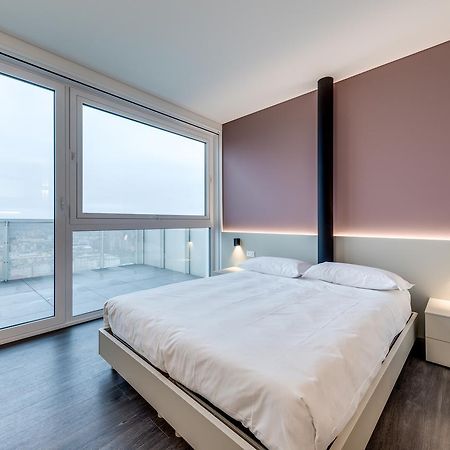 Sky Tower Suite Местре Екстер'єр фото