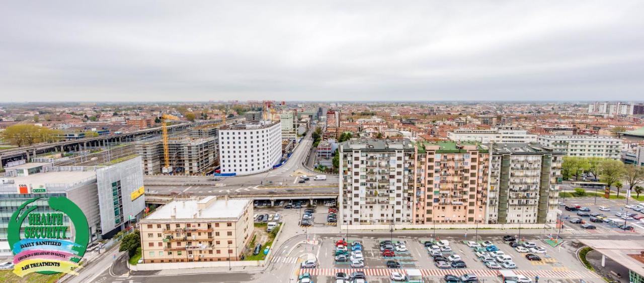 Sky Tower Suite Местре Екстер'єр фото